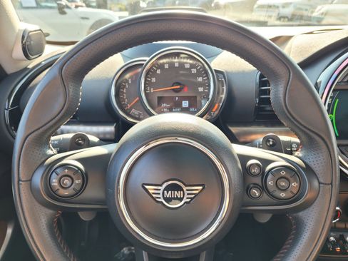 Used 2020 MINI Cooper Clubman S image 28