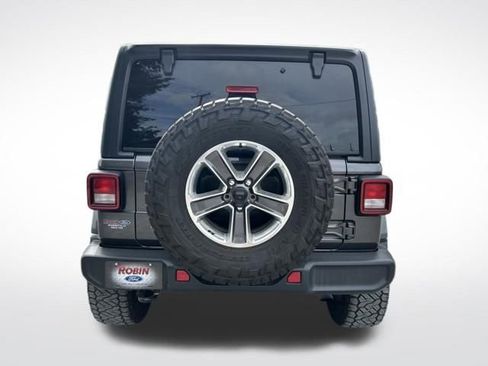 Used 2020 Jeep Wrangler Unlimited Sahara AWD/4WD image 4