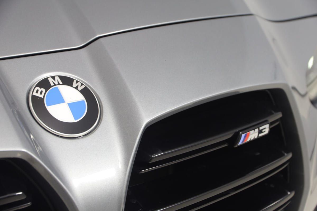 Used 2025 BMW M3 w/ Executive Package RWD image 19