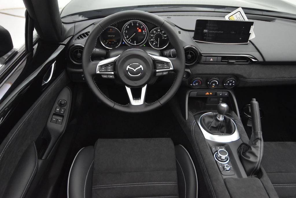 New 2026 MAZDA MX-5 Miata Club w/ Brembo/BBS/Recaro Package RWD image 28