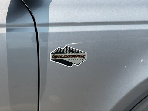 Used 2022 Ford Bronco Wildtrak AWD/4WD image 15
