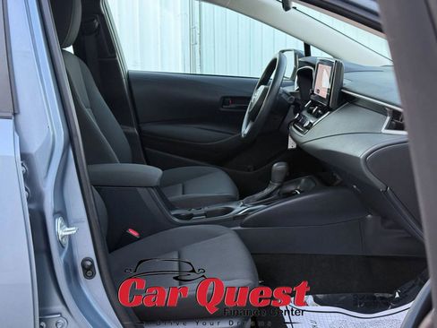 Used 2023 Toyota Corolla LE FWD image 17