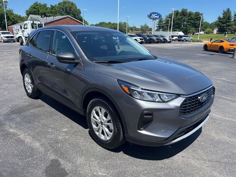Used 2023 Ford Escape Active AWD/4WD image 7