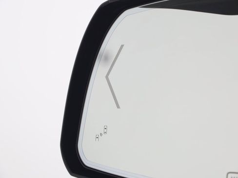 Used 2019 Toyota Tundra Platinum image 25