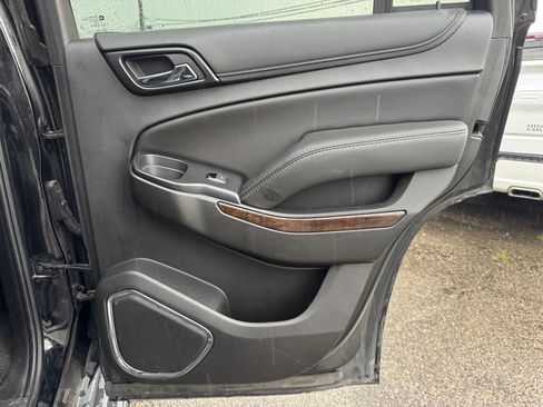Used 2018 Chevrolet Tahoe LT w/ Luxury Package AWD/4WD image 30