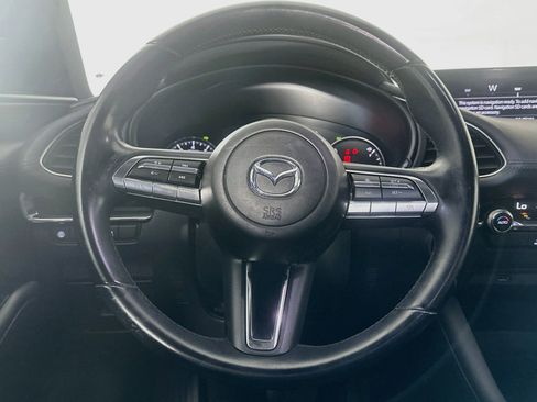 Used 2019 MAZDA MAZDA3 Hatchback FWD image 18