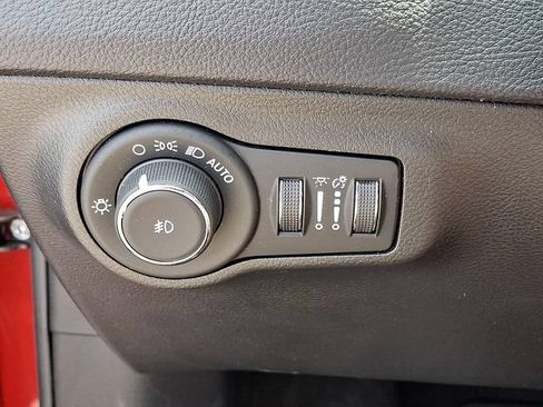 Used 2020 Jeep Compass Latitude AWD/4WD image 25