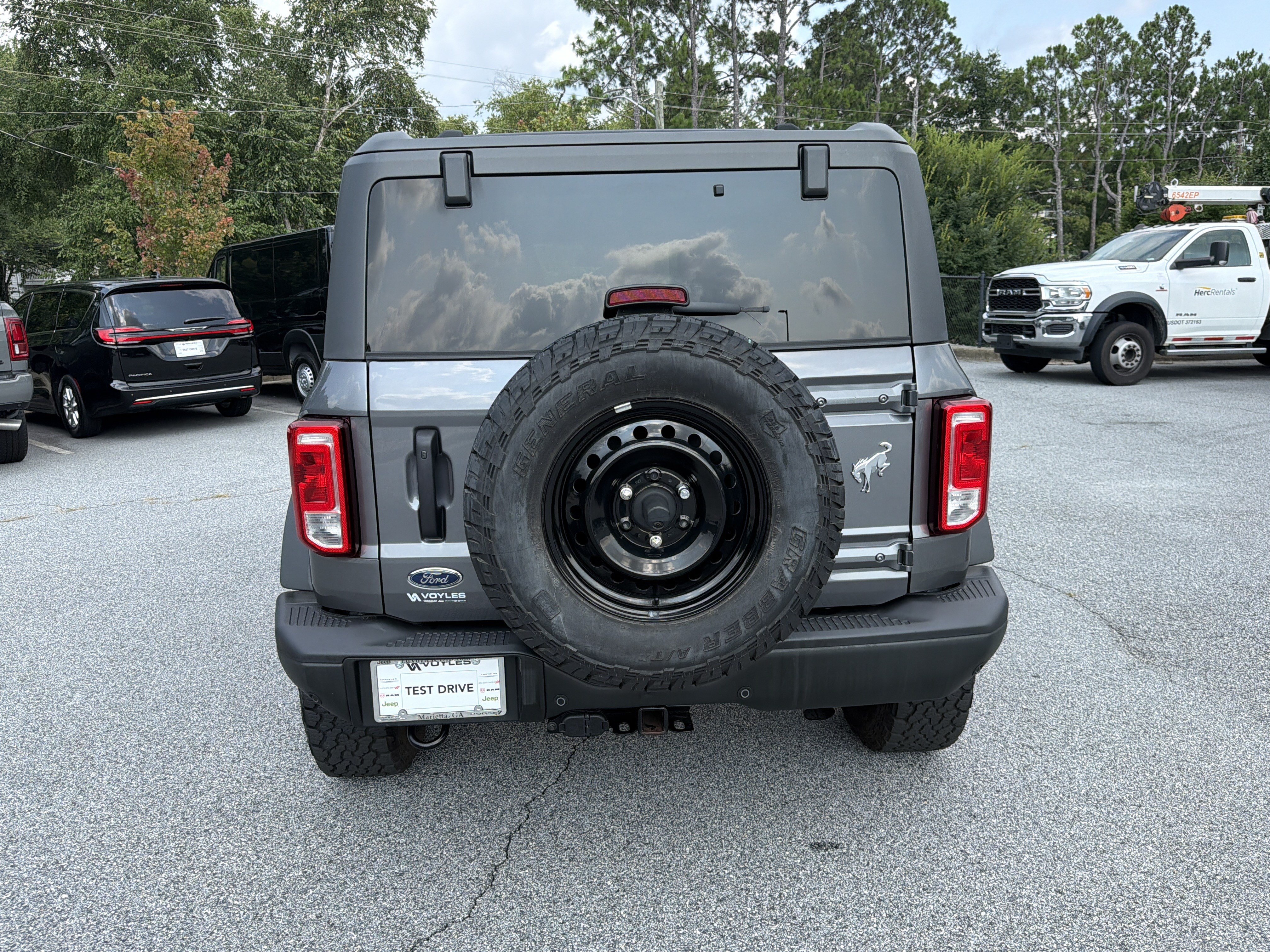 Used 2023 Ford Bronco Black Diamond AWD/4WD image 7