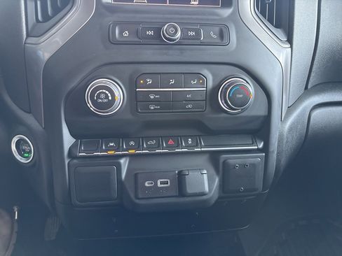 Used 2022 Chevrolet Silverado 1500 W/T w/ WT Value Package image 16