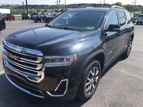 Used 2022 GMC Acadia SLE w/ Driver Convenience Package AWD/4WD image 3