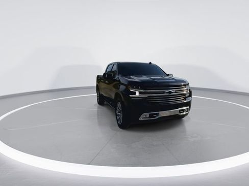 Used 2021 Chevrolet Silverado 1500 High Country AWD/4WD image 3