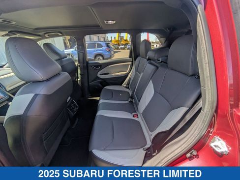 Used 2025 Subaru Forester Limited AWD/4WD image 31