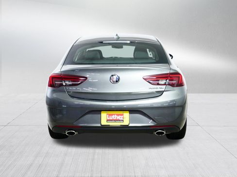Certified 2018 Buick Regal Preferred FWD image 6
