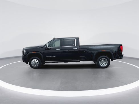 New 2026 GMC Sierra 3500 Denali Ultimate image 5