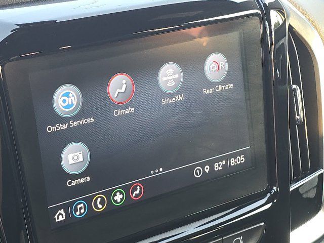 Used 2022 Chevrolet Traverse LT FWD image 32