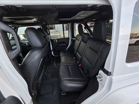 New 2026 Jeep Wrangler Unlimited Sahara image 19