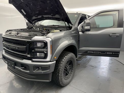 New 2026 Ford F250 Lariat w/ Black Appearance Package image 16