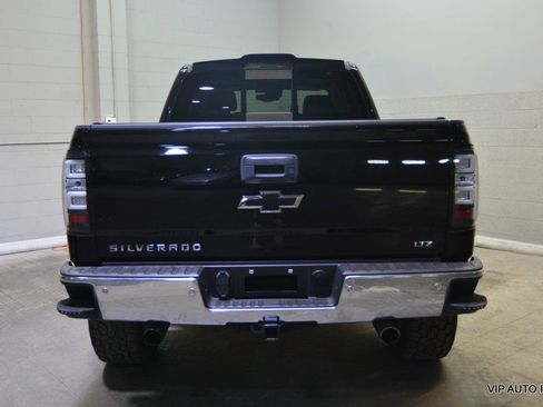 Used 2015 Chevrolet Silverado 1500 LTZ Z71 w/ LTZ Plus Package AWD/4WD image 36