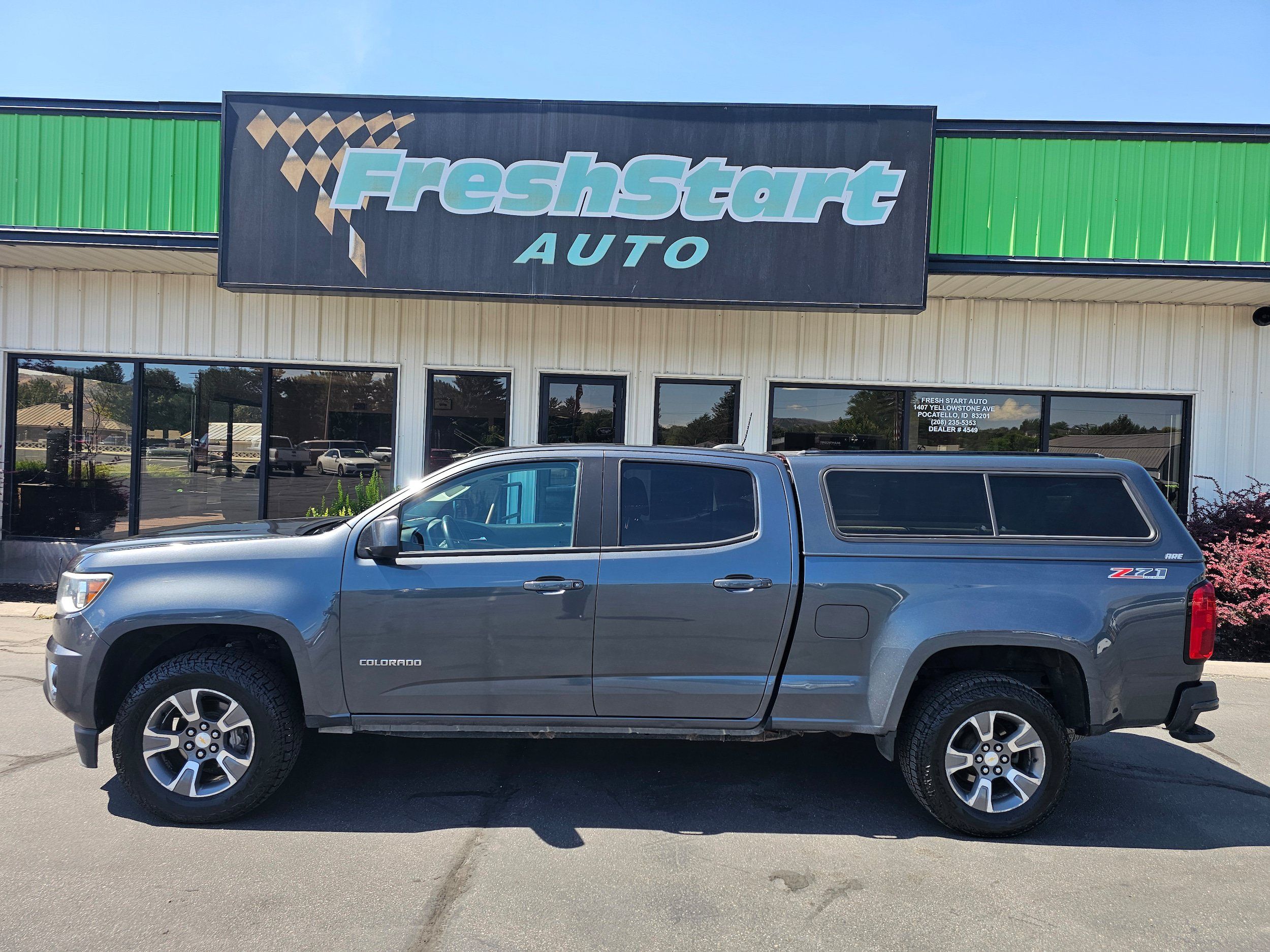 Used 2015 Chevrolet Colorado Z71 w/ LPO, Gearon Bar Package AWD/4WD image 1