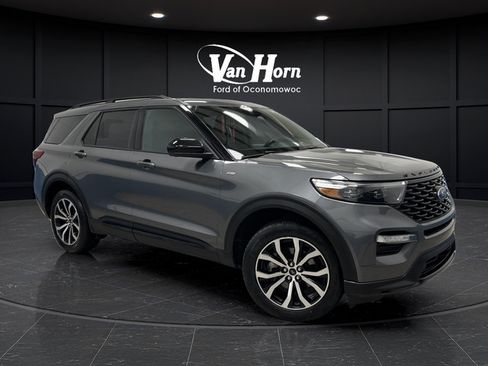 Used 2023 Ford Explorer ST-Line AWD/4WD image 41