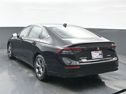 Certified 2024 Honda Accord EX-L image 4