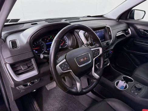 Used 2022 GMC Terrain SLT w/ LPO, Floor Liner Package AWD/4WD image 16