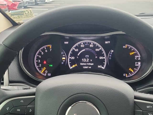 Used 2020 Jeep Grand Cherokee Limited RWD image 23