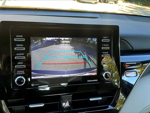 Used 2023 Toyota Camry SE image 25