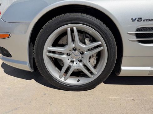 Used 2004 Mercedes-Benz SL 55 AMG image 11