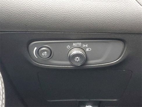 Certified 2024 Buick Encore GX Preferred w/ Comfort Package image 19