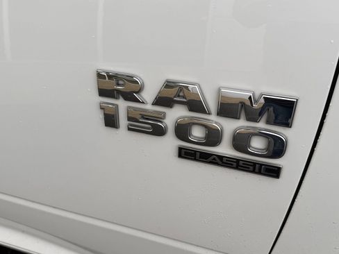 Used 2024 RAM 1500 Classic SLT image 34