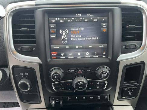 Used 2018 RAM 2500 Big Horn image 21