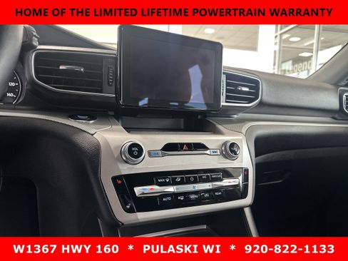 Used 2023 Ford Explorer XLT w/ Equipment Group 202A AWD/4WD image 12