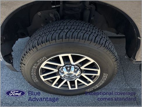 Used 2019 Ford F350 Lariat w/ Lariat Ultimate Package image 12