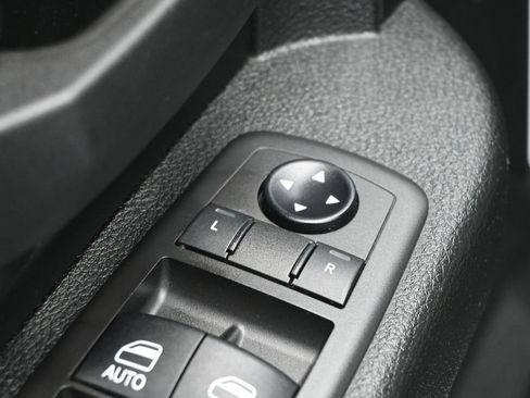 Used 2021 RAM 2500 Tradesman AWD/4WD image 12