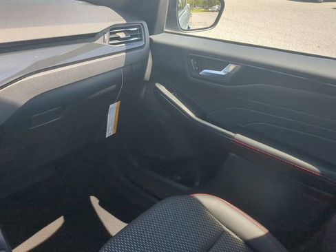 New 2025 Ford Escape ST-Line w/ Equipment Group 301A image 6