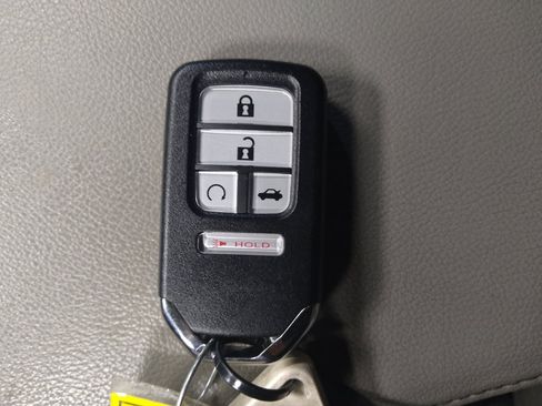 Used 2020 Honda Accord LX image 32