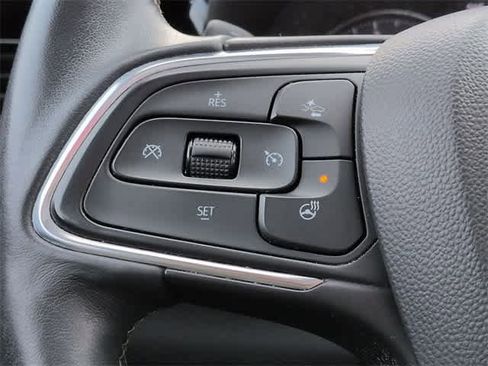 Used 2021 Buick Envision Essence w/ Sport Touring Package image 24