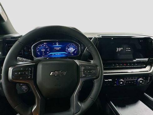 New 2026 Chevrolet Silverado 2500 ZR2 AWD/4WD image 14