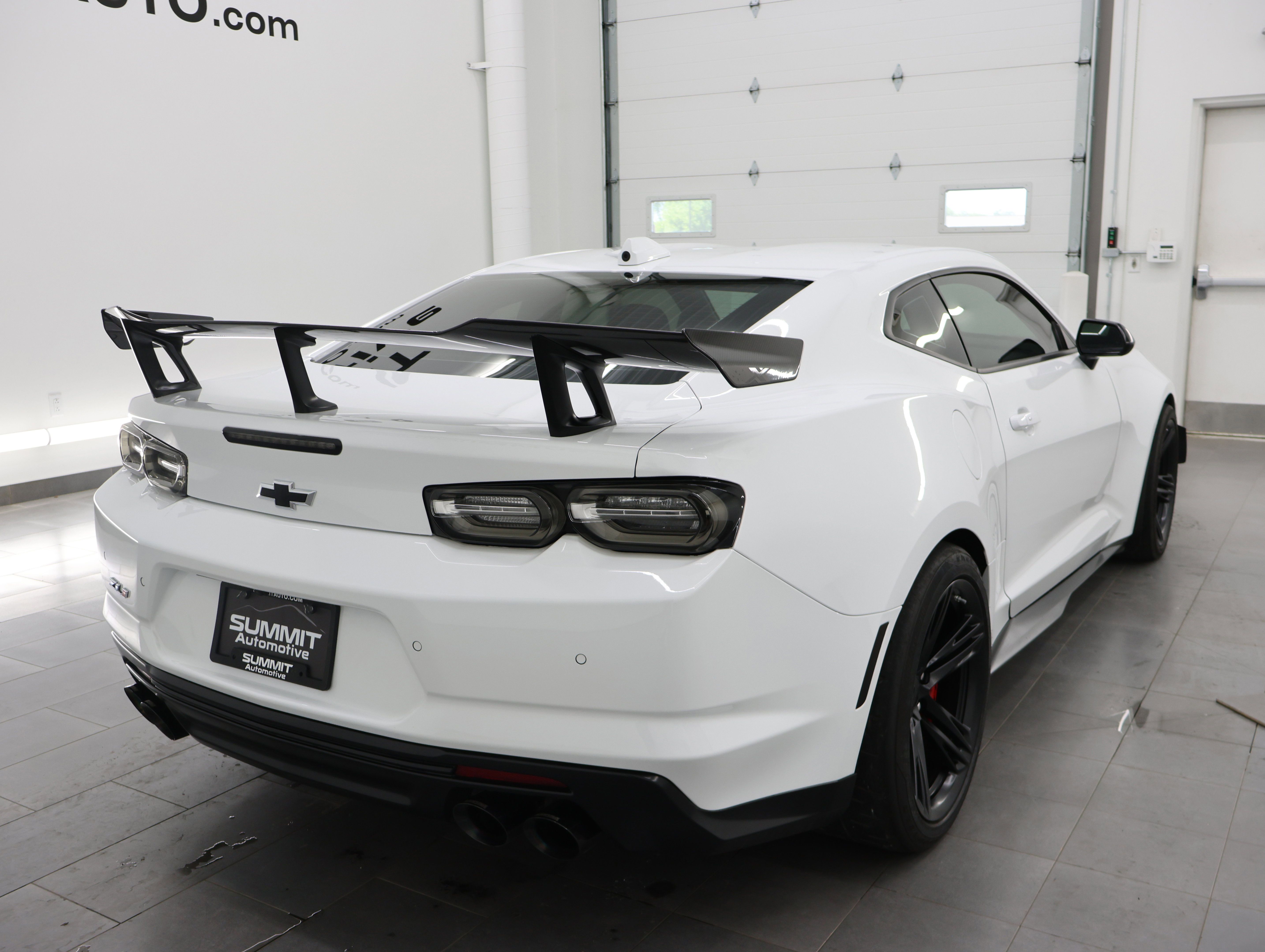 Used 2023 Chevrolet Camaro ZL1 RWD image 5