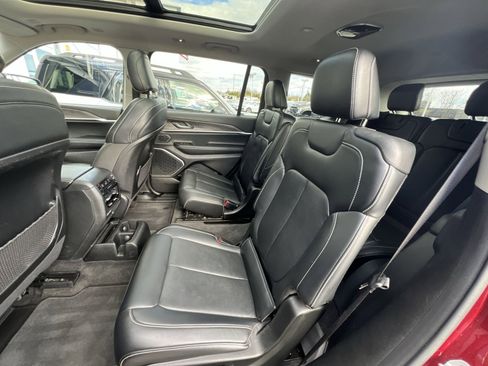 Used 2021 Jeep Grand Cherokee L Limited image 24