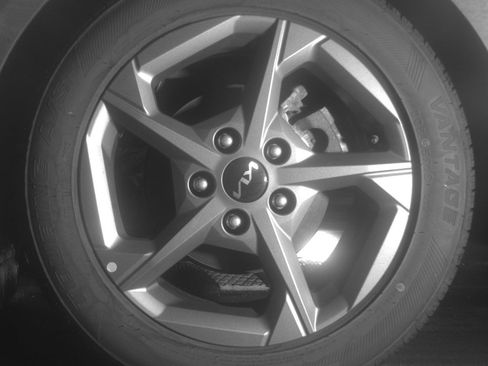 Used 2025 Kia K4 FWD image 14