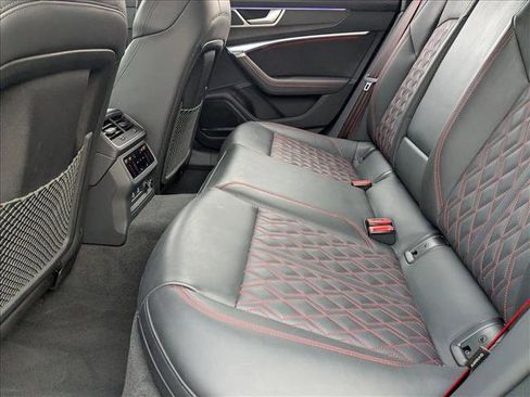 Used 2024 Audi S6 Prestige w/ Prestige Package image 17
