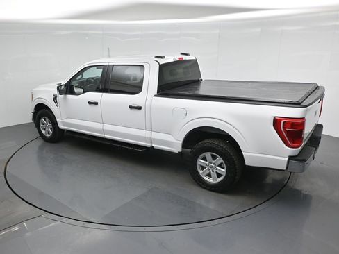 Certified 2021 Ford F150 XLT w/ Equipment Group 301A Mid image 41