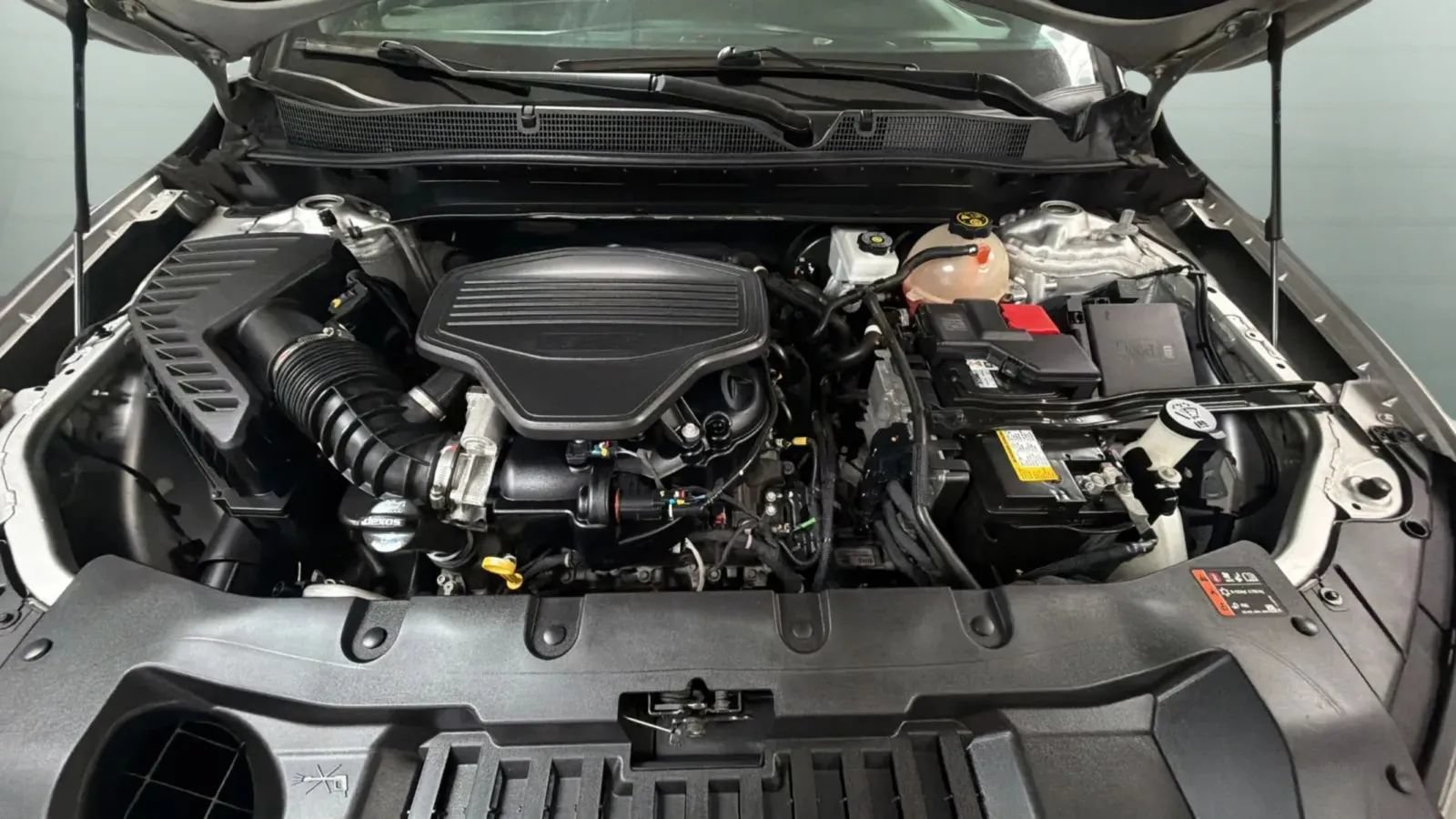 Used 2021 Chevrolet Blazer LT FWD image 23
