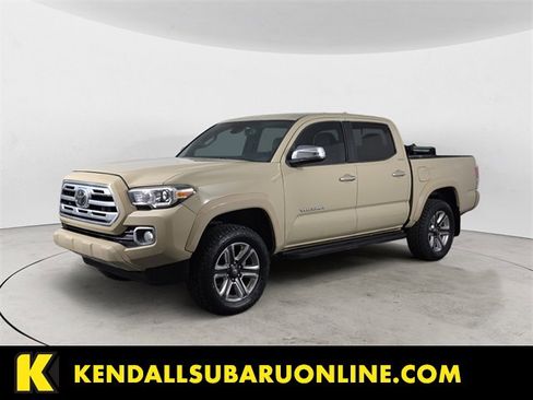 Used 2018 Toyota Tacoma Limited image 1