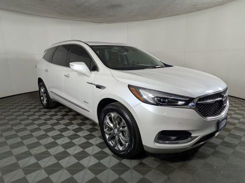 Used 2019 Buick Enclave Avenir w/ Avenir Technology Package image 5