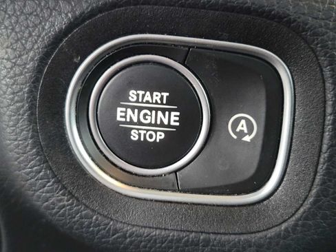 Used 2021 Mercedes-Benz GLE 350 4MATIC image 35