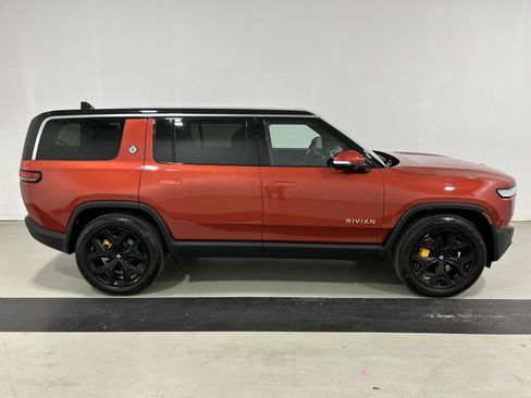 Used 2022 Rivian R1S Launch Edition AWD/4WD image 6