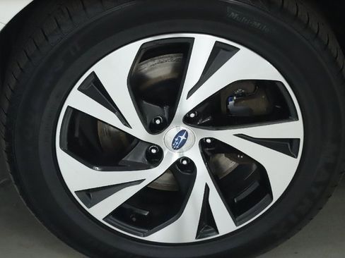 Used 2022 Subaru Legacy Premium image 35